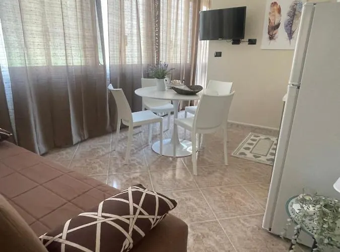 Alojamento de Acomodação e Pequeno-almoço Fronte Mare Arenella Palermo