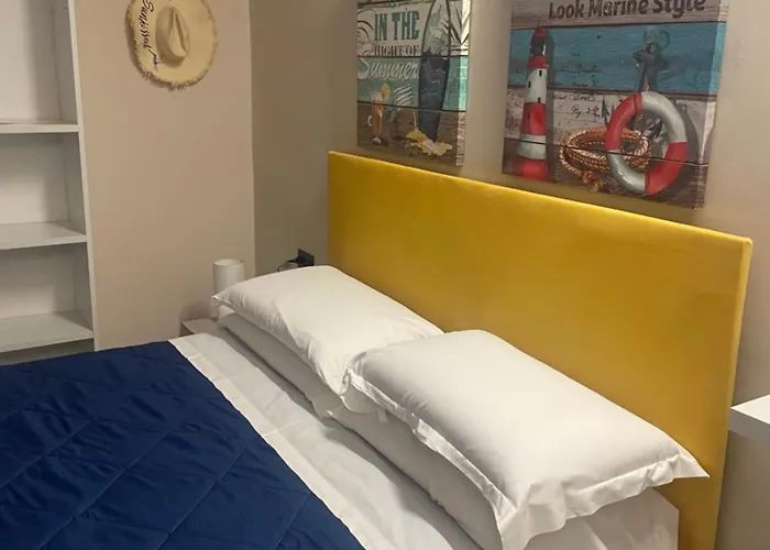 Alojamento de Acomodação e Pequeno-almoço Fronte Mare Arenella Palermo