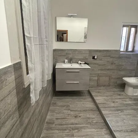 Fronte Mare Arenella Палермо